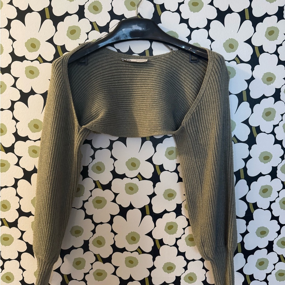 Zara Olive Green Ribbed Cropped Sweater